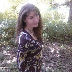 Meet your Posher, Angie